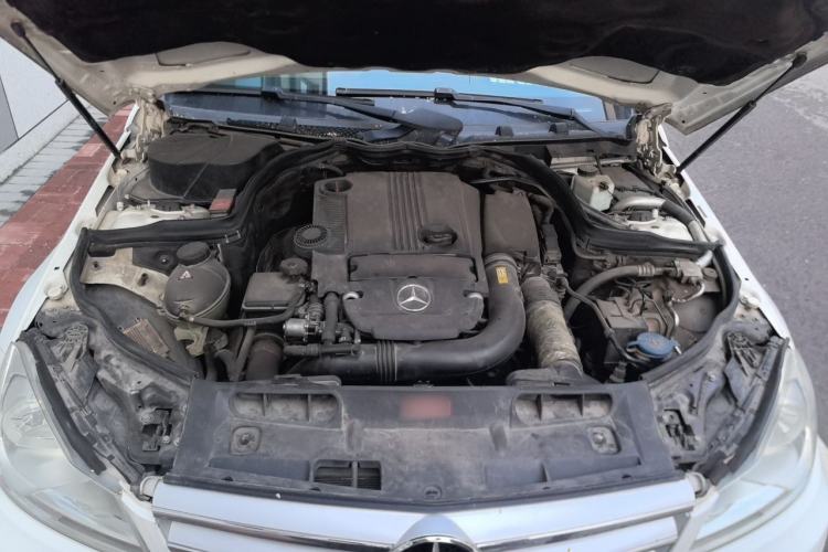 Used Mercedes-Benz C-Class 2013 C 180 Classic Grand Edition Engine Bay