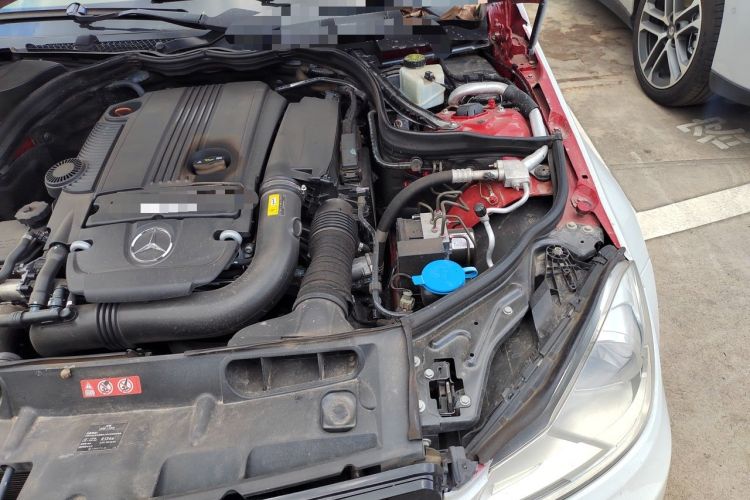 Used Mercedes-Benz C-Class 2013 C 180 CGI Classic Engine Bay Left