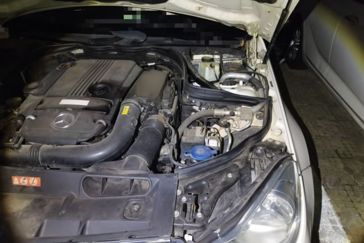 Used Mercedes-Benz C-Class 2013 C 180 Classic Grand Edition Engine Bay Left