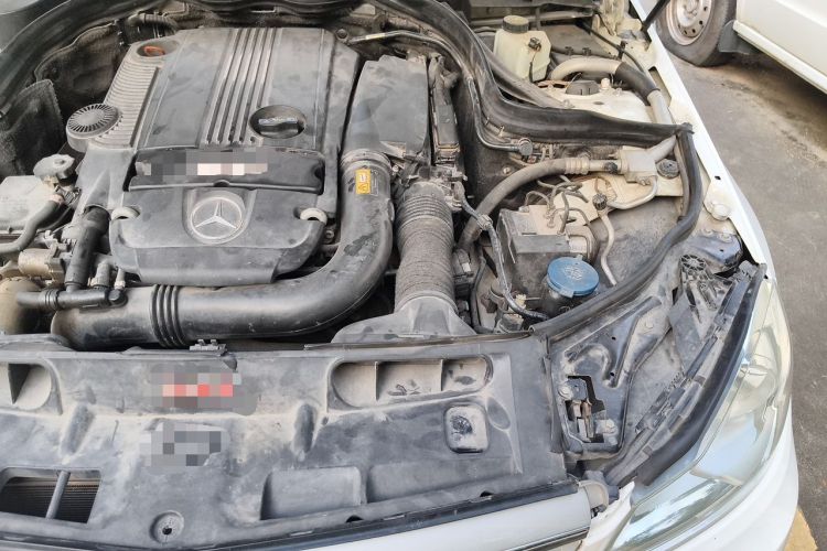 Used Mercedes-Benz C-Class 2013 C 180 CGI Classic Engine Bay Left