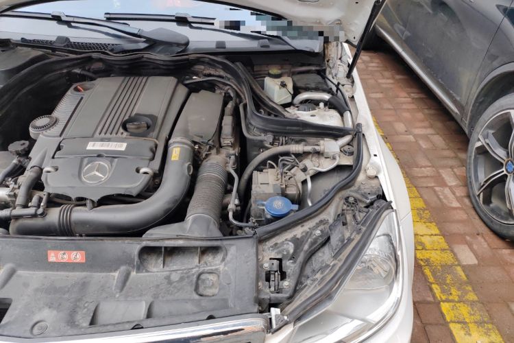 Used Mercedes-Benz C-Class 2013 C 180 Classic Grand Edition Engine Bay Left