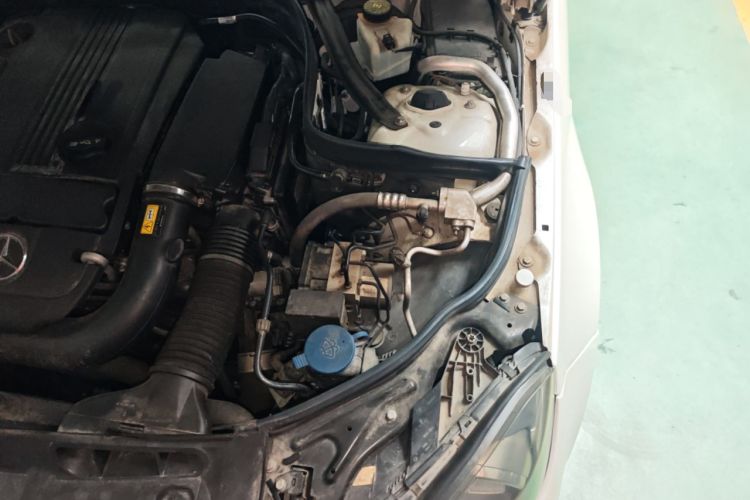 Used Mercedes-Benz C-Class 2013 C 180 Coupe Engine Bay Left