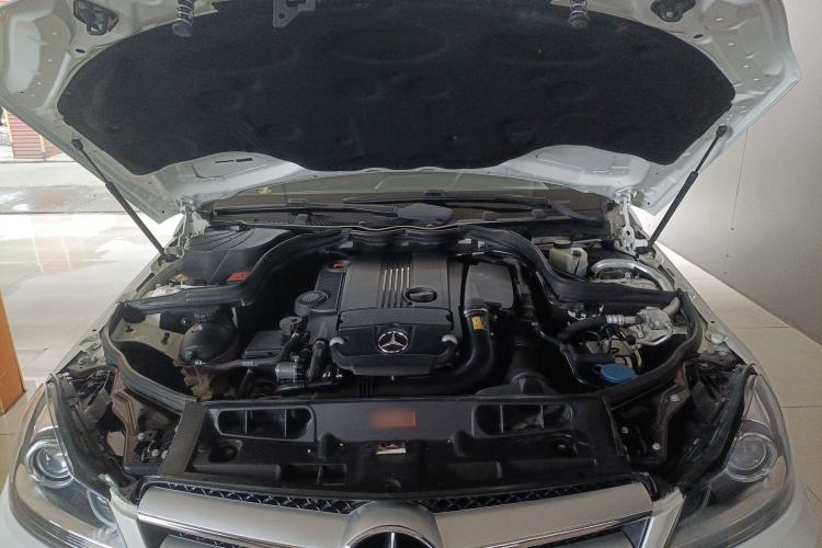 Used Mercedes-Benz C-Class 2013 C 180 Coupe Engine Bay