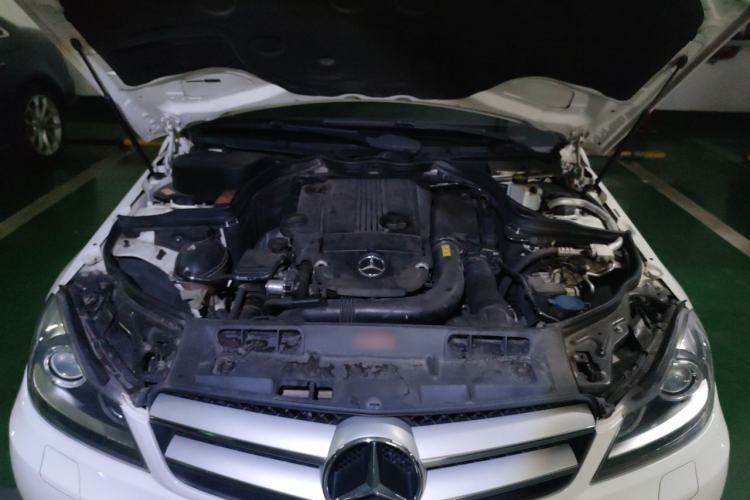 Used Mercedes-Benz C-Class 2013 C 180 Coupe Engine Bay