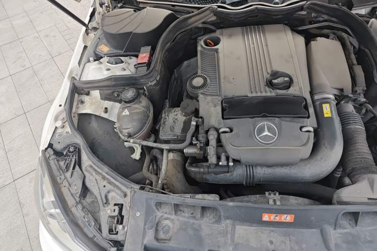 Used Mercedes-Benz C-Class 2013 C 180 Coupe Engine Bay Right