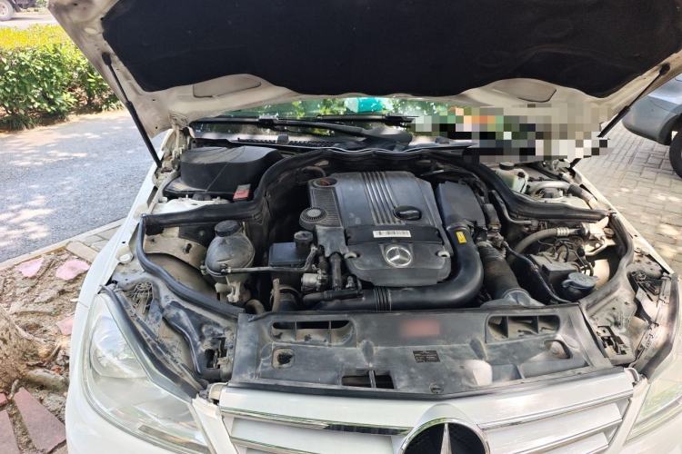 Used Mercedes-Benz C-Class 2013 C 180 CGI Classic Engine Bay Right