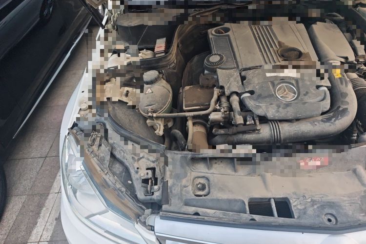 Used Mercedes-Benz C-Class 2013 C 180 Classic Grand Edition Engine Bay Right