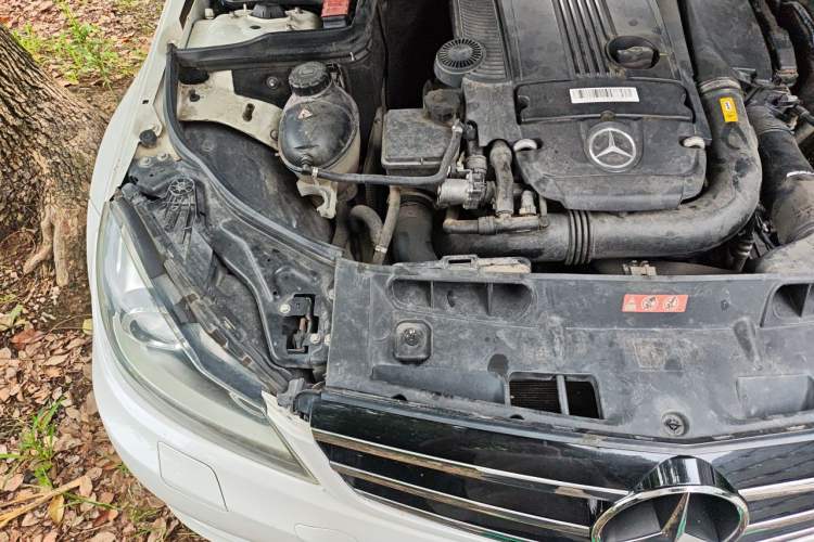 Used Mercedes-Benz C-Class 2013 C 260 CGI Fashion Model Engine Bay Right