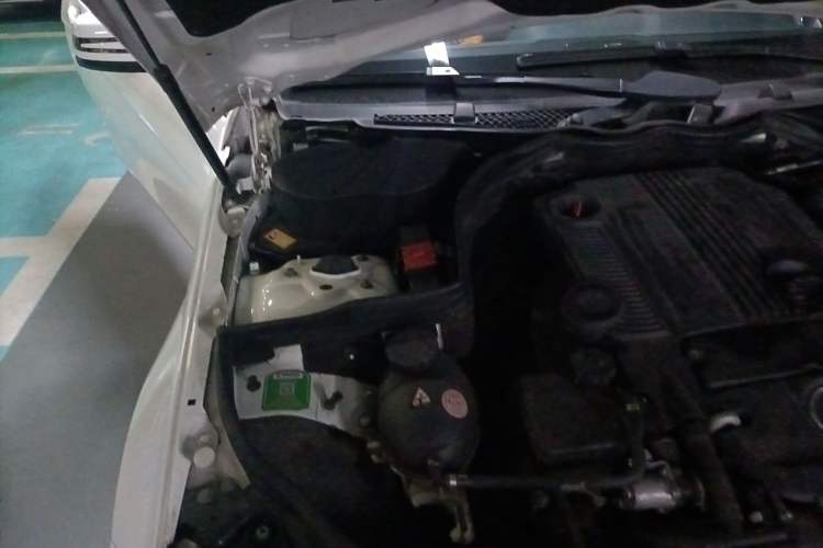 Used Mercedes-Benz C-Class 2013 C 180 Coupe Engine Bay Right