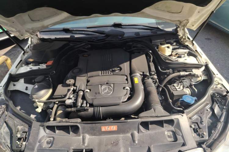 Used Mercedes-Benz C-Class 2013 C 180 Classic Grand Edition Engine Bay