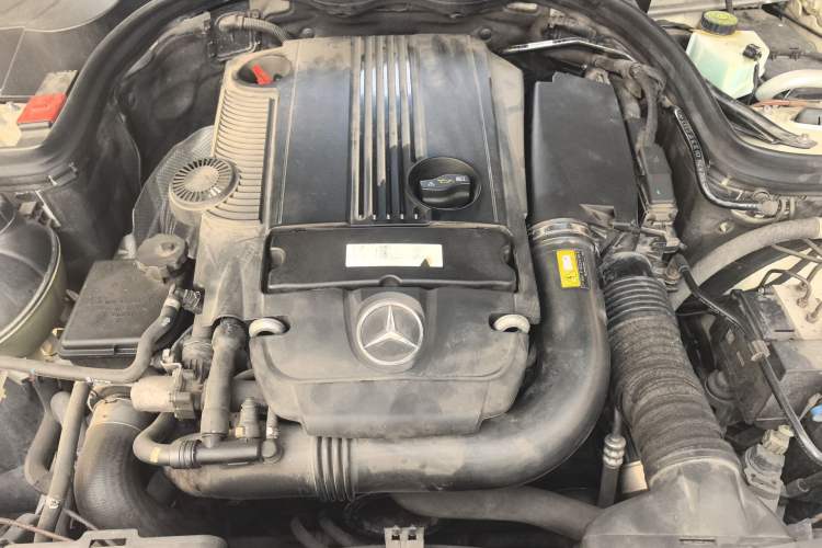 Used Mercedes-Benz C-Class 2013 C 260 CGI Fashion Model Engine Bay