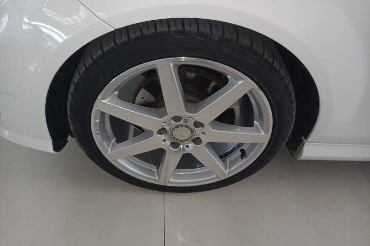 Used Mercedes-Benz C-Class 2013 C 180 Coupe Exterior 2