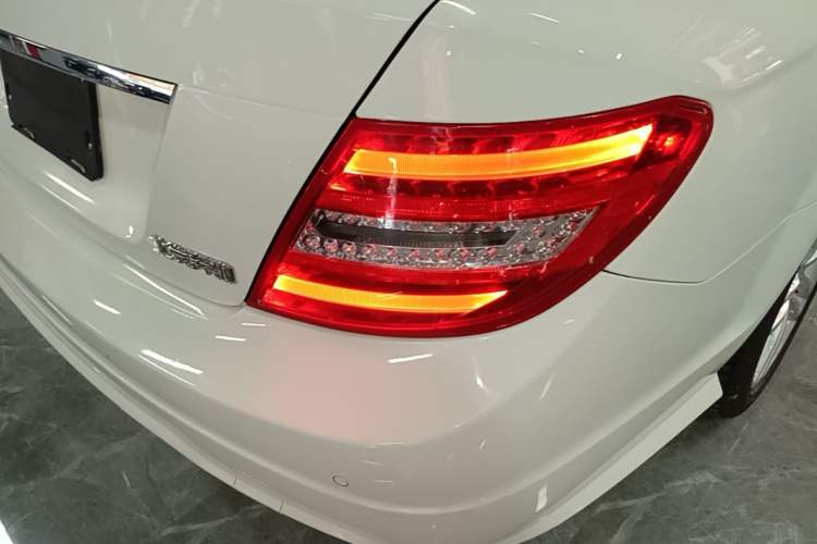 Used Mercedes-Benz C-Class 2013 C 260 Fashion Edition Grand Edition Exterior 3