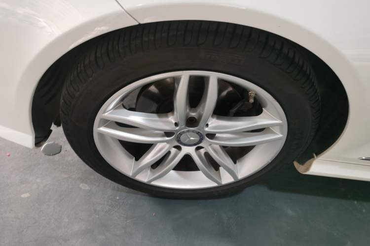 Used Mercedes-Benz C-Class 2013 C 260 Fashion Edition Grand Edition Exterior 4