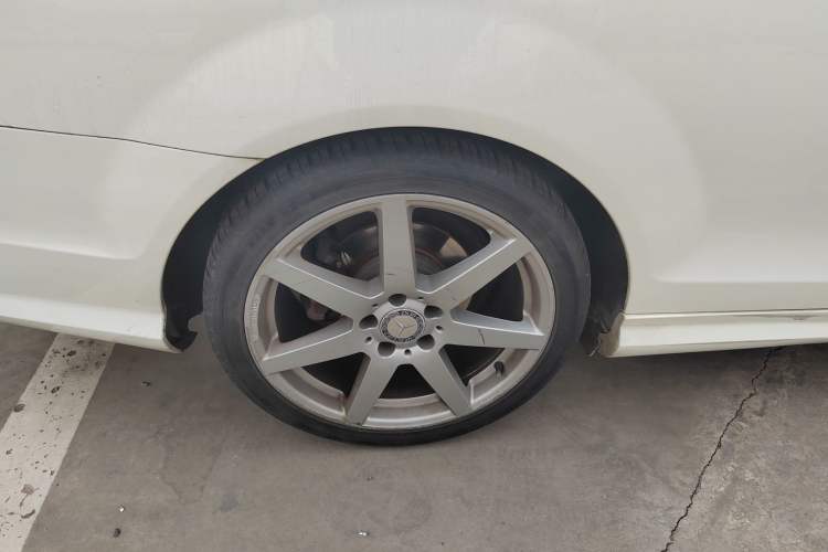 Used Mercedes-Benz C-Class 2013 C 180 Coupe Exterior 5