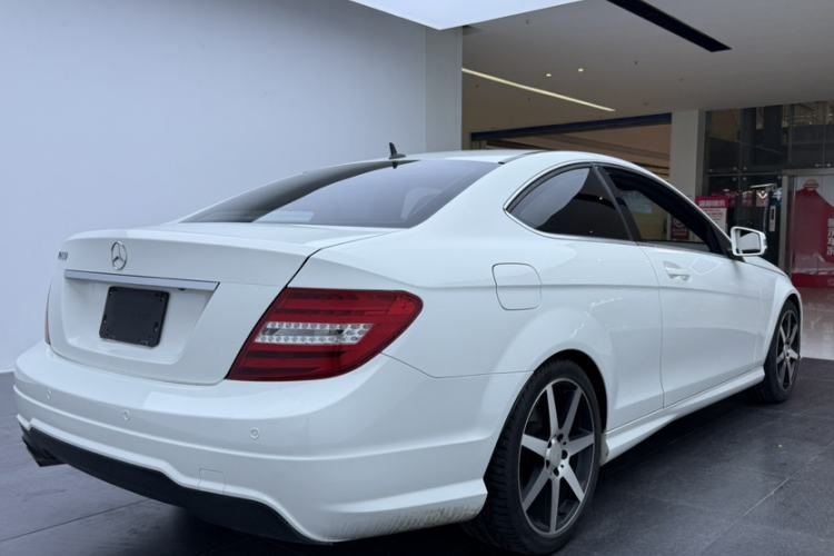 Used Mercedes-Benz C-Class 2013 C 180 Coupe Exterior 5