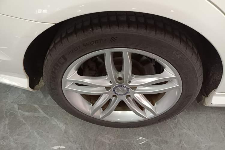 Used Mercedes-Benz C-Class 2013 C 260 Fashion Edition Grand Edition Exterior 5