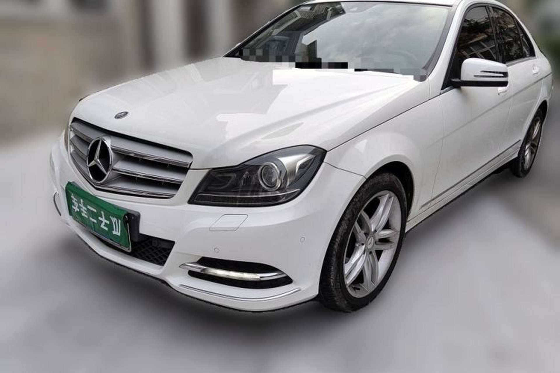 Used Mercedes-Benz C-Class 2013 C 260 CGI Fashion Model Front Left 45 Deg
