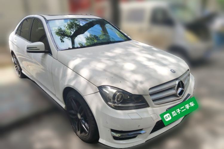 Used Mercedes-Benz C-Class 2013 C 260 CGI Fashion Model Front Right 45 Deg