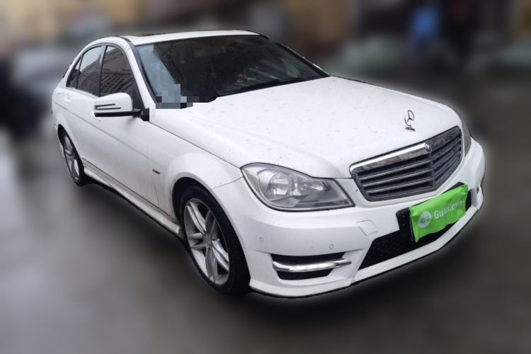 Used Mercedes-Benz C-Class 2013 C 260 Elegant Grand Edition Front Right 45 Deg
