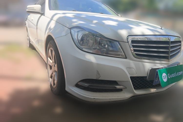 Used Mercedes-Benz C-Class 2013 C 180 CGI Classic Front Right 45 Deg