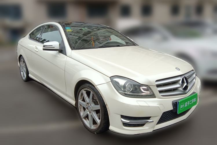 Used Mercedes-Benz C-Class 2013 C 180 Coupe Front Right 45 Deg