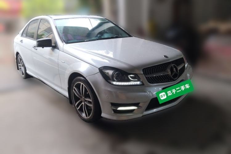 Used Mercedes-Benz C-Class 2013 C 180 Classic Grand Edition Front Right 45 Deg