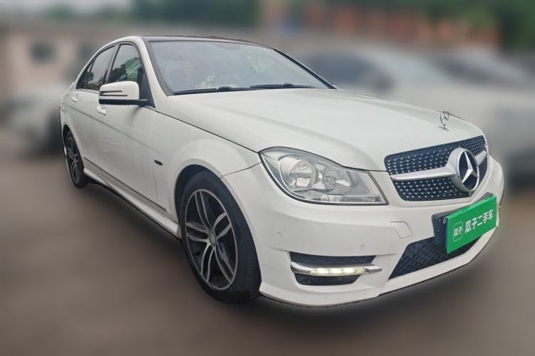 Used Mercedes-Benz C-Class 2013 C 260 CGI Elegant Model Front Right 45 Deg