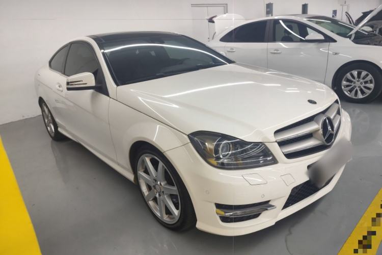 Used Mercedes-Benz C-Class 2013 C 180 Coupe Front Right 45 Deg