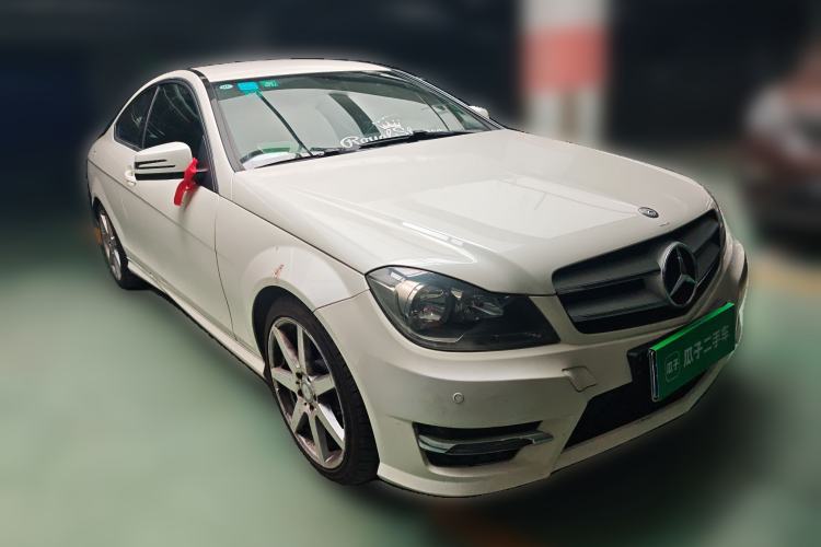 Used Mercedes-Benz C-Class 2013 C 180 Coupe Front Right 45 Deg