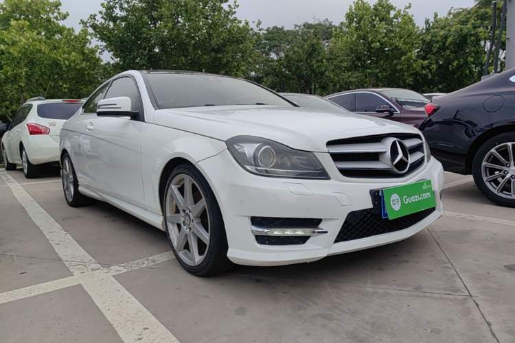 Used Mercedes-Benz C-Class 2013 C 180 Coupe Front Right 45 Deg