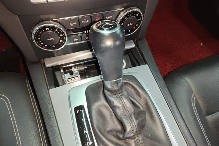 Used Mercedes-Benz C-Class 2013 C 180 Coupe Gear Lever
