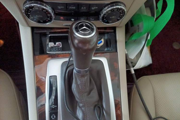 Used Mercedes-Benz C-Class 2013 C 260 CGI Elegant Model Gear Lever