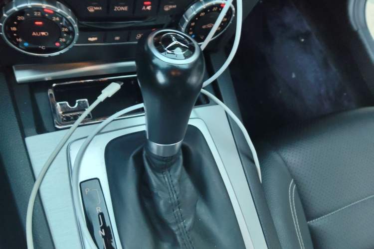 Used Mercedes-Benz C-Class 2013 C 180 Coupe Gear Lever