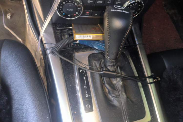 Used Mercedes-Benz C-Class 2013 C 180 CGI Classic Gear Lever