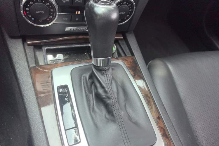 Used Mercedes-Benz C-Class 2013 C 260 CGI Elegant Model Gear Lever