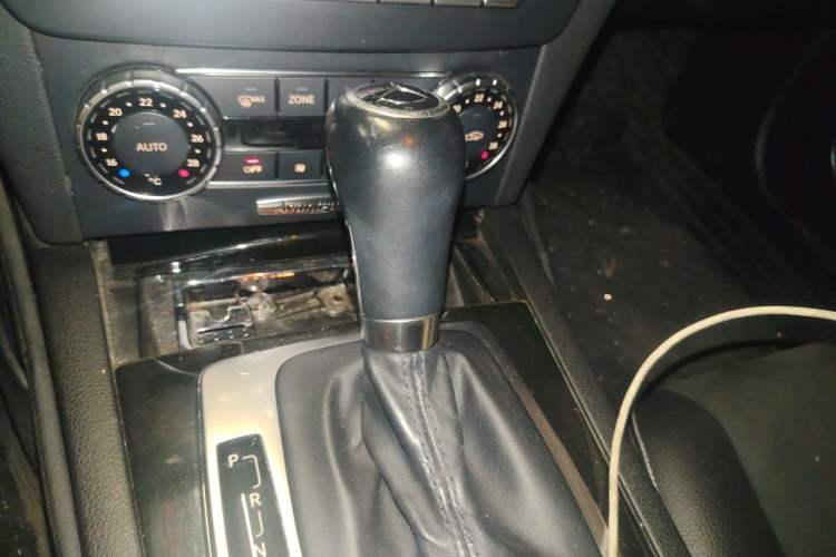 Used Mercedes-Benz C-Class 2013 C 260 Fashion Edition Grand Edition Gear Lever