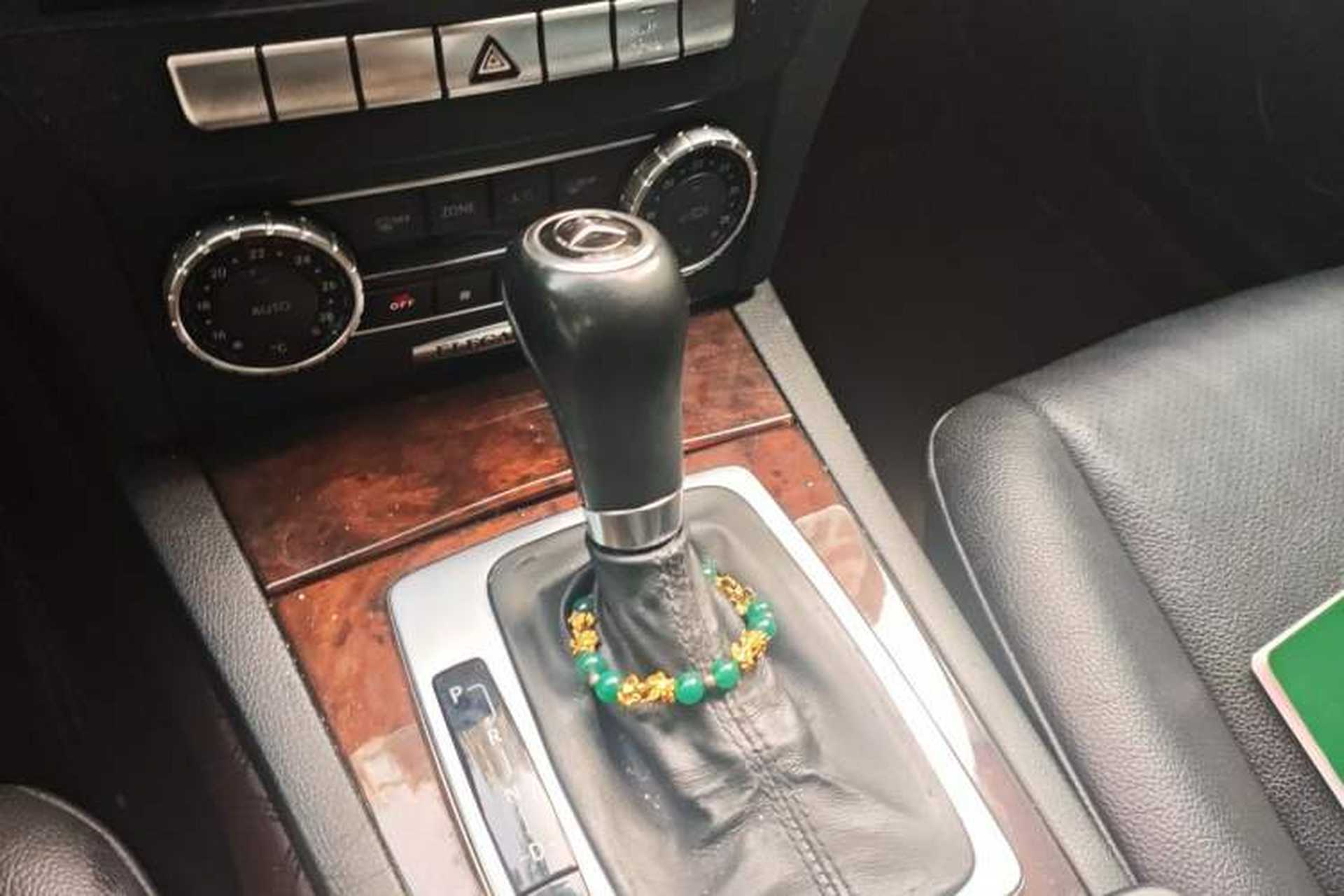 Used Mercedes-Benz C-Class 2013 C 260 CGI Elegant Model Gear Lever