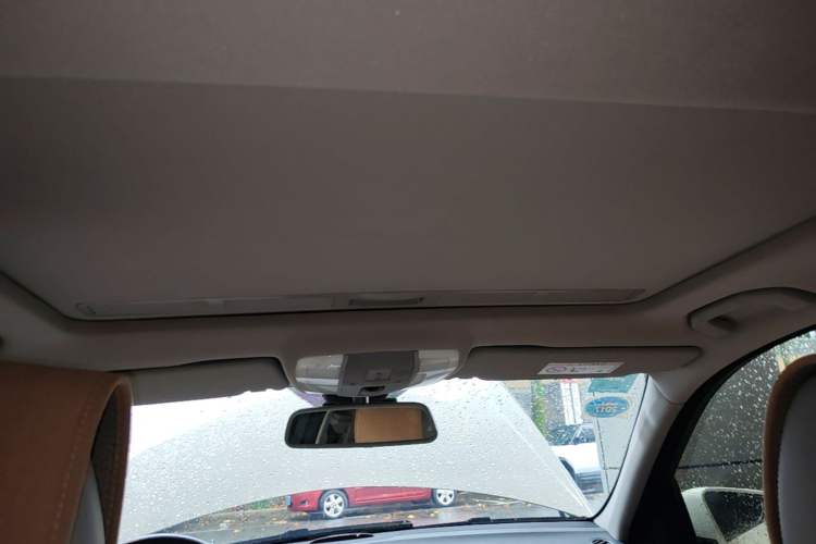 Used Mercedes-Benz C-Class 2013 C 260 Elegant Grand Edition Headliner