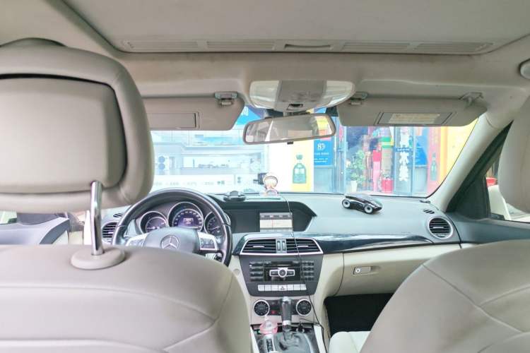 Used Mercedes-Benz C-Class 2013 C 180 CGI Classic Headliner