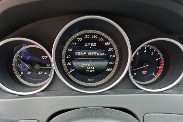 Used Mercedes-Benz C-Class 2013 C 180 Classic Grand Edition Instrument Cluster