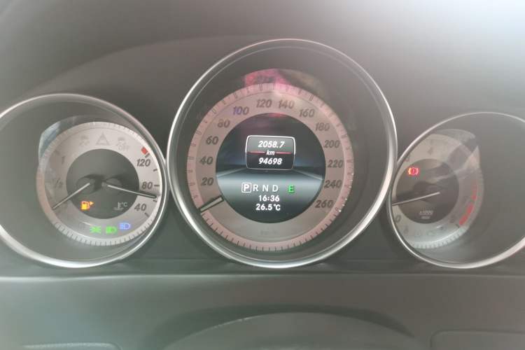 Used Mercedes-Benz C-Class 2013 C 260 Fashion Edition Grand Edition Instrument Cluster