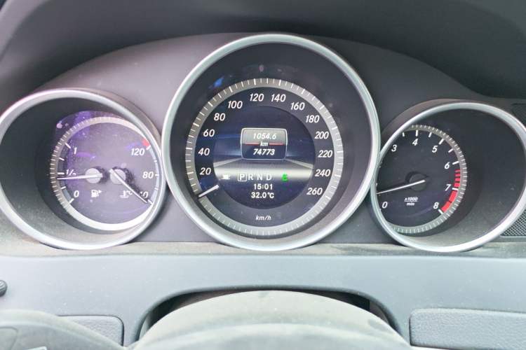 Used Mercedes-Benz C-Class 2013 C 180 CGI Classic Instrument Cluster