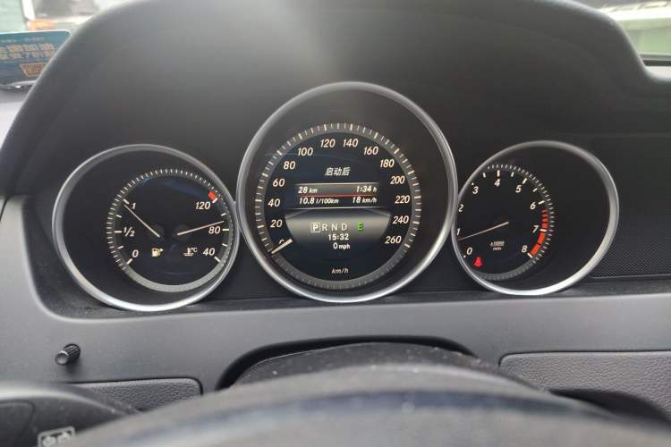 Used Mercedes-Benz C-Class 2013 C 180 Classic Grand Edition Instrument Cluster