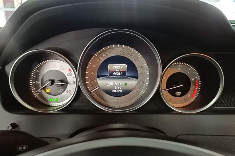 Used Mercedes-Benz C-Class 2013 C 260 Fashion Edition Grand Edition Instrument Cluster