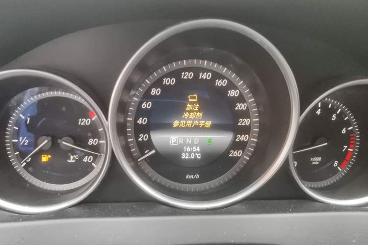 Used Mercedes-Benz C-Class 2013 C 180 Classic Grand Edition Instrument Cluster