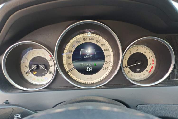 Used Mercedes-Benz C-Class 2013 C 260 Elegant Grand Edition Instrument Cluster