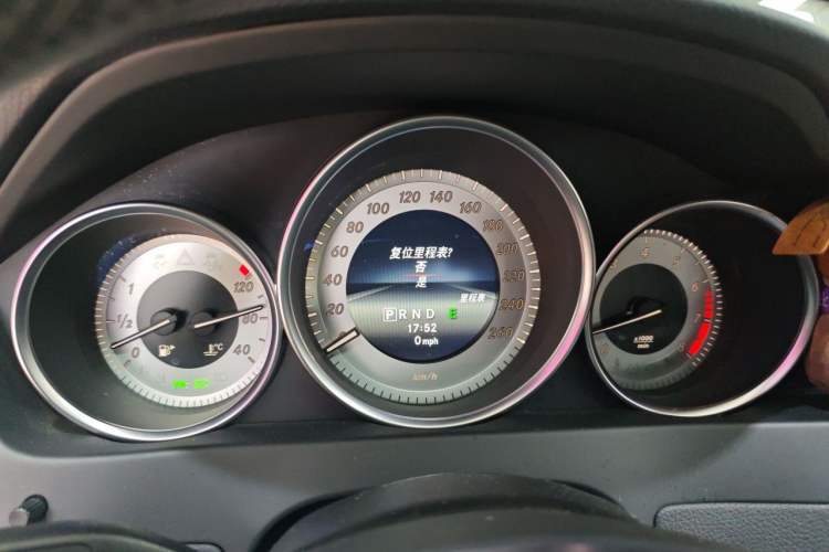 Used Mercedes-Benz C-Class 2013 C 180 Coupe Instrument Cluster