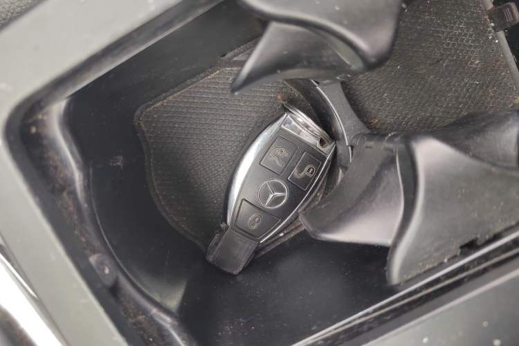 Used Mercedes-Benz C-Class 2013 C 180 Coupe Interior 1