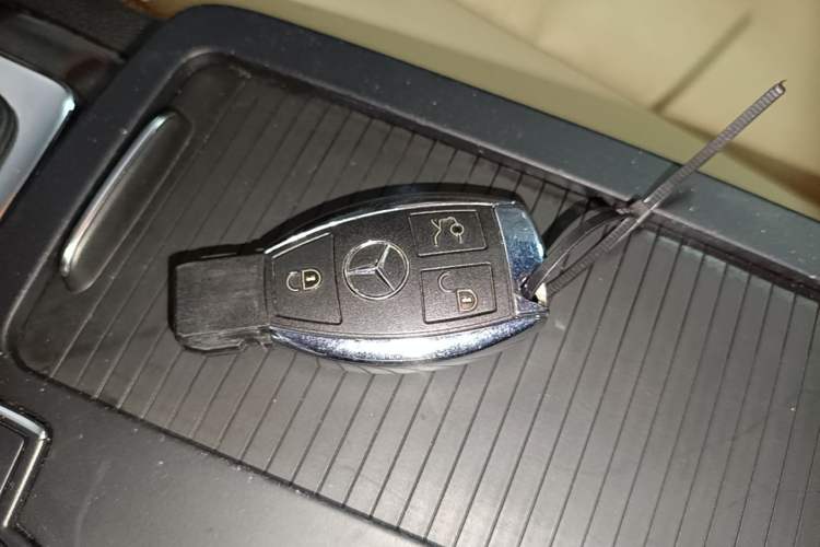 Used Mercedes-Benz C-Class 2013 C 260 Fashion Edition Grand Edition Interior 1